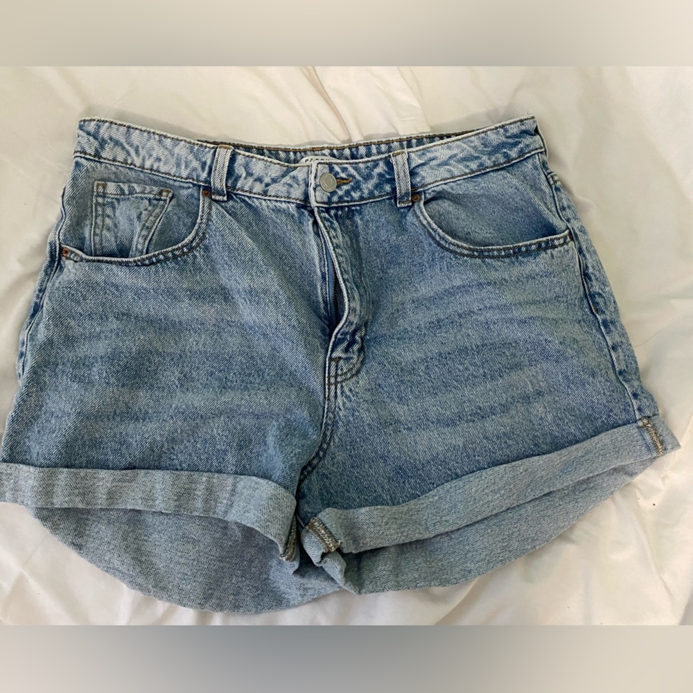 PacSun Classic Blue Denim “Mom”Shorts